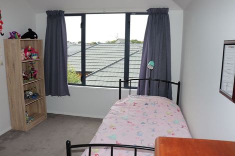 Photo of property in 40a Sawyers Arms Road, Northcote, Christchurch, 8052