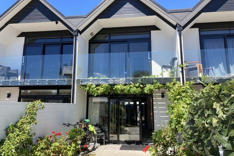 Photo of property in 30b Peacock Street, Christchurch Central, Christchurch, 8013