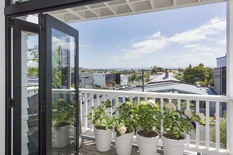 Photo of property in 4/10 Rose Road, Grey Lynn, Auckland, 1021