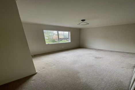 Photo of property in 14 Cobblestone Lane, Hillcrest, Auckland, 0627