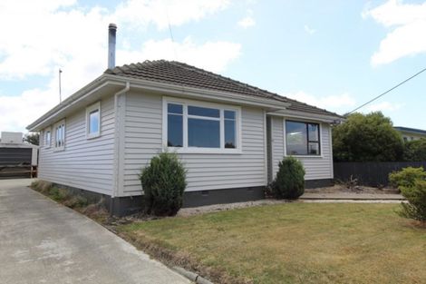 Photo of property in 6 Studholme Street, Waimate, 7924