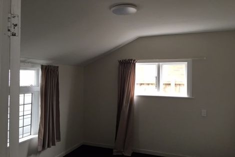 Photo of property in 8 Owens Terrace, Upper Riccarton, Christchurch, 8041