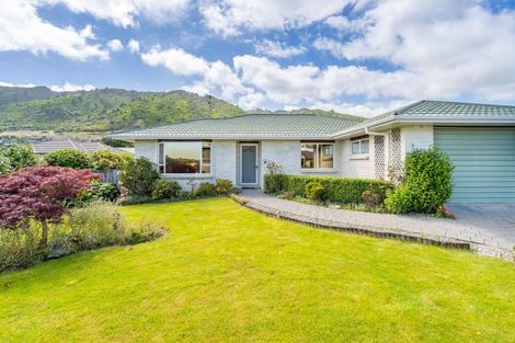Photo of property in 81 Parata Street, Waikanae, 5036