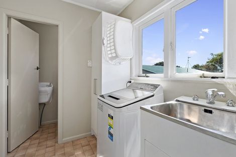 Photo of property in 54 Mount View Road, Melville, Hamilton, 3206