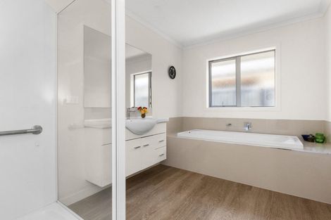 Photo of property in 8 Sue Place, Mahora, Hastings, 4120