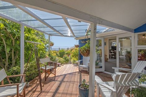 Photo of property in 17 Purau Avenue, Diamond Harbour, 8972