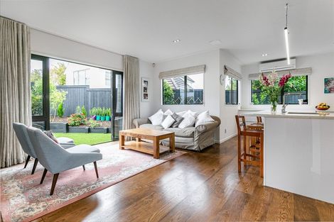 Photo of property in 4b Tuhaere Street, Orakei, Auckland, 1071