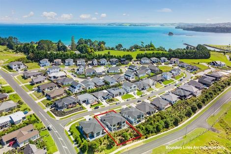Photo of property in 4 Resolution Drive, Gulf Harbour, Whangaparaoa, 0930