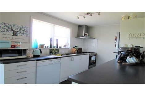 Photo of property in 21 Clyma Street, Elderslea, Upper Hutt, 5018
