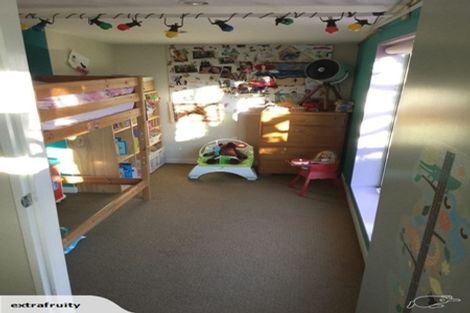 Photo of property in 17 Tovey Street, New Brighton, Christchurch, 8061