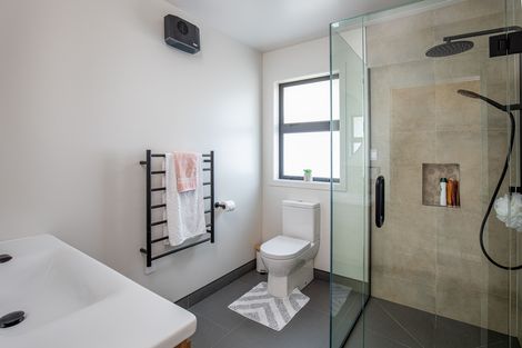 Photo of property in 355 Golden Road, Springvale, Alexandra, 9393