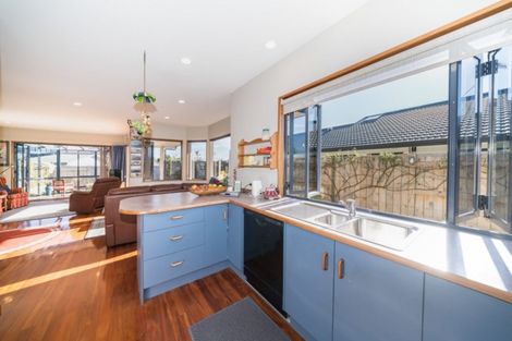 Photo of property in 39 Abby Road, Fitzherbert, Palmerston North, 4410