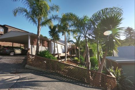 Photo of property in 1/57b Woodlands Crescent, Browns Bay, Auckland, 0630