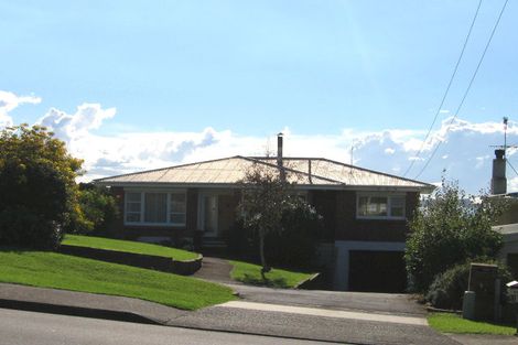 Photo of property in 31 Takutai Avenue, Bucklands Beach, Auckland, 2012
