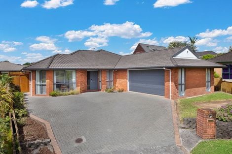 Photo of property in 11 Toledo Avenue, Henderson, Auckland, 0612