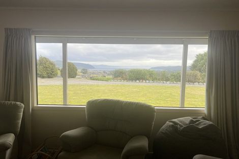 Photo of property in 12 Hepina Heights, Kinloch, Taupo, 3377