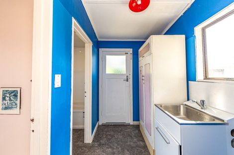 Photo of property in 12 Bennett Street, Gonville, Whanganui, 4501