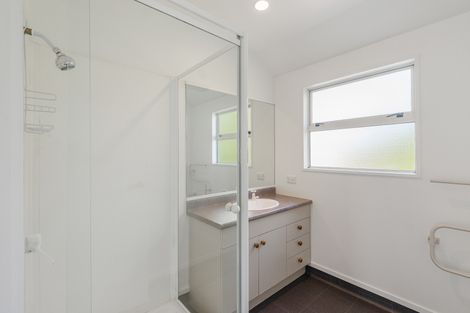 Photo of property in 3/50 Division Street, Riccarton, Christchurch, 8041