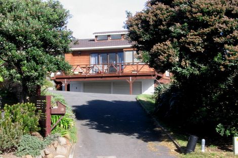 Photo of property in 18a Ara Kuaka, Waikanae Beach, Waikanae, 5036