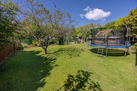 Photo of property in 3 Heuchan Lane, Wanaka, 9305