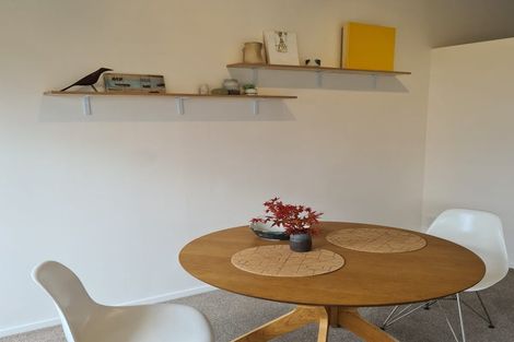 Photo of property in 2/5 Camden Road, Sandringham, Auckland, 1025