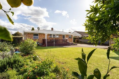 Photo of property in 84 Shakespeare Street, Leamington, Cambridge, 3432