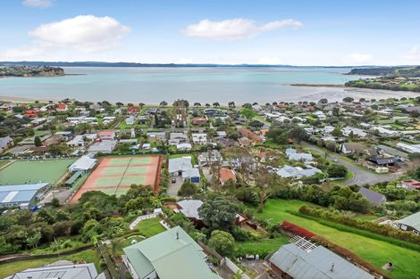 Photo of property in 56c Rawhiti Road, Manly, Whangaparaoa, 0930