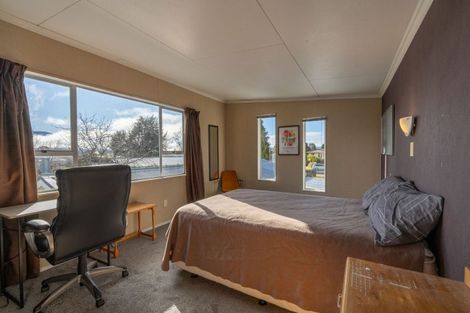 Photo of property in 38 Mackinnon Loop, Te Anau, 9600