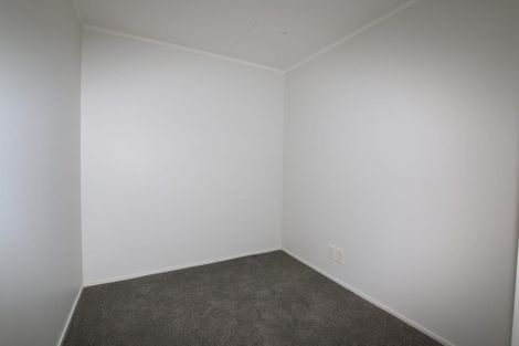 Photo of property in 6a/30 Westward Ho, Glen Eden, Auckland, 0602