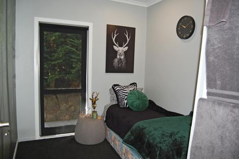 Photo of property in 9 Mountain Road, Kaiwaka, 0587