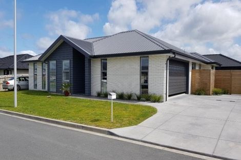 Photo of property in 5 Cowell Crescent, Pyes Pa, Tauranga, 3112