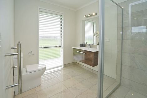 Photo of property in 4 Oakwood Place, Tamahere, Hamilton, 3283