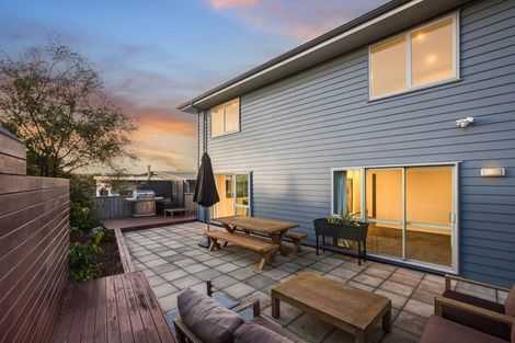 Photo of property in 17 Kepler Way, Aotea, Porirua, 5024