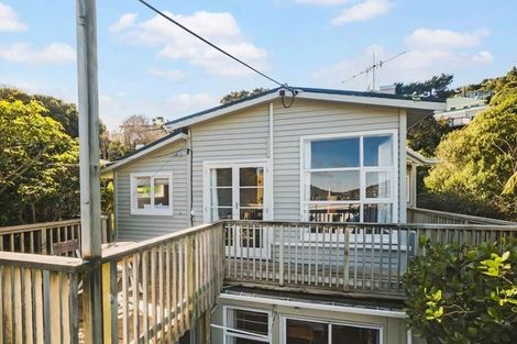 Photo of property in 4 Huntingdon Street, Northland, Wellington, 6012