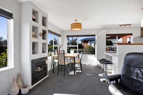 Photo of property in 34 Branch Road, Highlands Park, New Plymouth, 4312