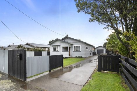 Photo of property in 208 South Street, Feilding, 4702