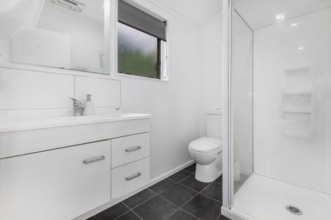 Photo of property in 11 Harry Shaw Way, Raumati South, Paraparaumu, 5032