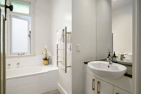 Photo of property in 56a Houchens Road, Glenview, Hamilton, 3206