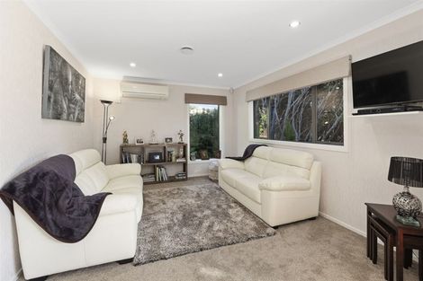 Photo of property in 11 Deptford Lane, Whitby, Porirua, 5024