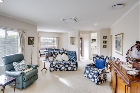 Photo of property in 10 Claridge Place, Taradale, Napier, 4112