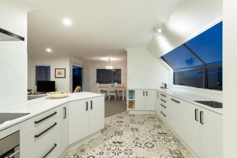 Photo of property in 34b Te Ngaio Road, Mount Maunganui, 3116