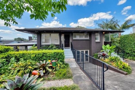 Photo of property in 1/17 Lake View Road, Takapuna, Auckland, 0622