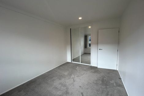 Photo of property in 3/233 Hurstmere Road, Takapuna, Auckland, 0622