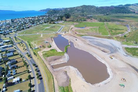 Photo of property in 217 Hamiora Street, Matarangi, 3592