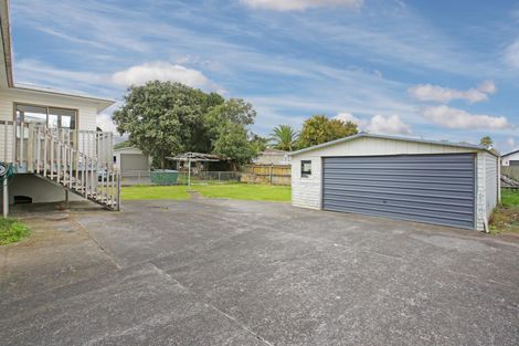 Photo of property in 9 Mcquarrie Avenue, Wattle Downs, Auckland, 2103