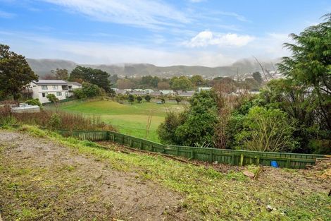 Photo of property in 44a Taylor Terrace, Tawa, Wellington, 5028