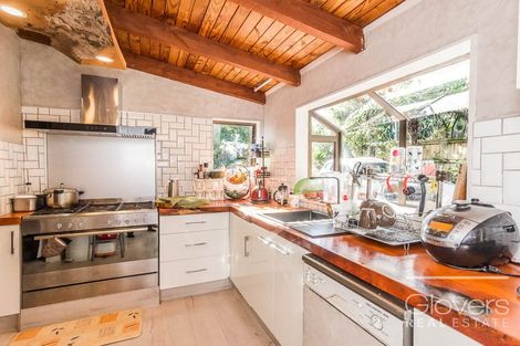 Photo of property in 62 Woodfern Crescent, Titirangi, Auckland, 0604