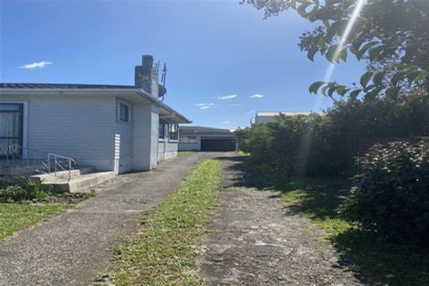 Photo of property in 30 Fernaig Street, Papakura, 2110