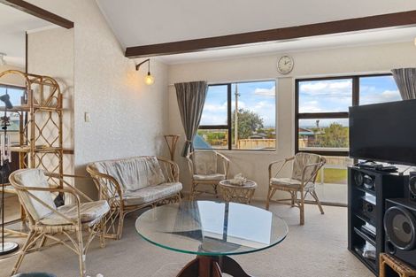 Photo of property in 563 Pukehina Parade, Pukehina, Te Puke, 3189