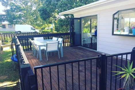 Photo of property in 2/13 Gibraltar Street, Howick, Auckland, 2014